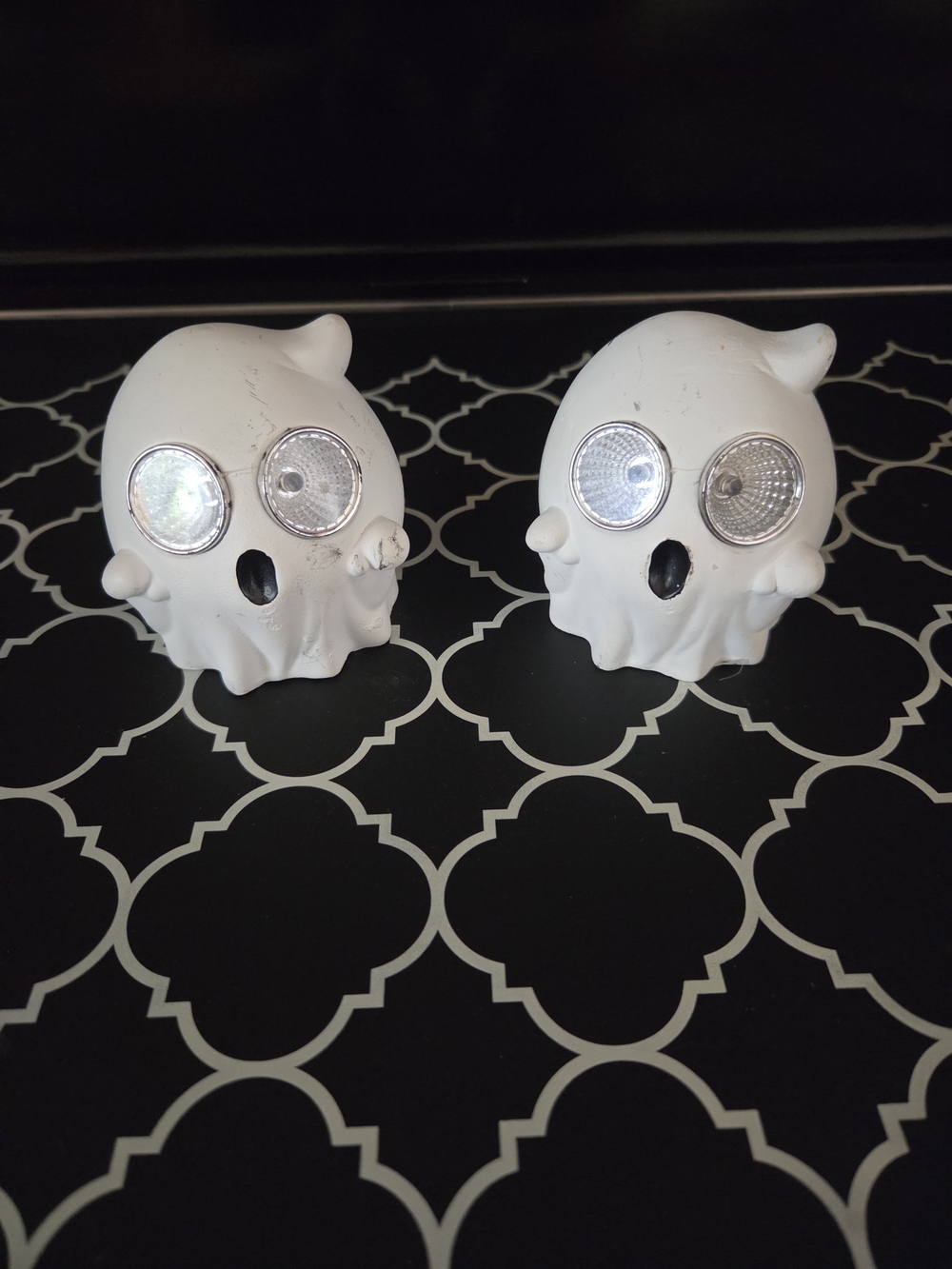 White Ghost Figurine - Garden Accents